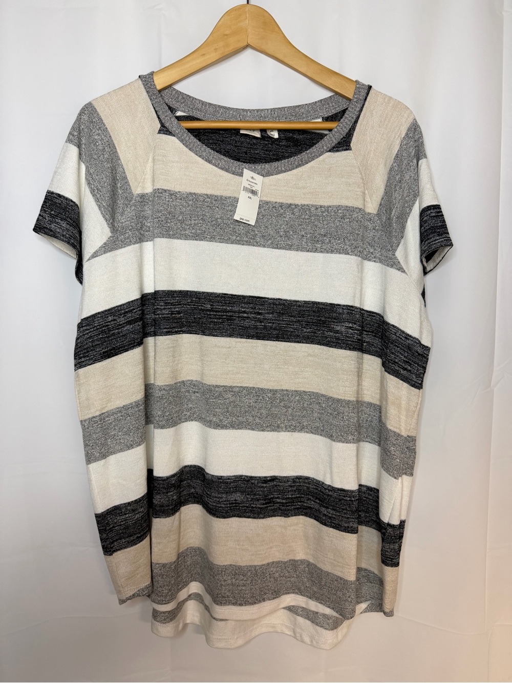 GAP soft spun crew neck short sleeve T shirt NWT women’s size XXL